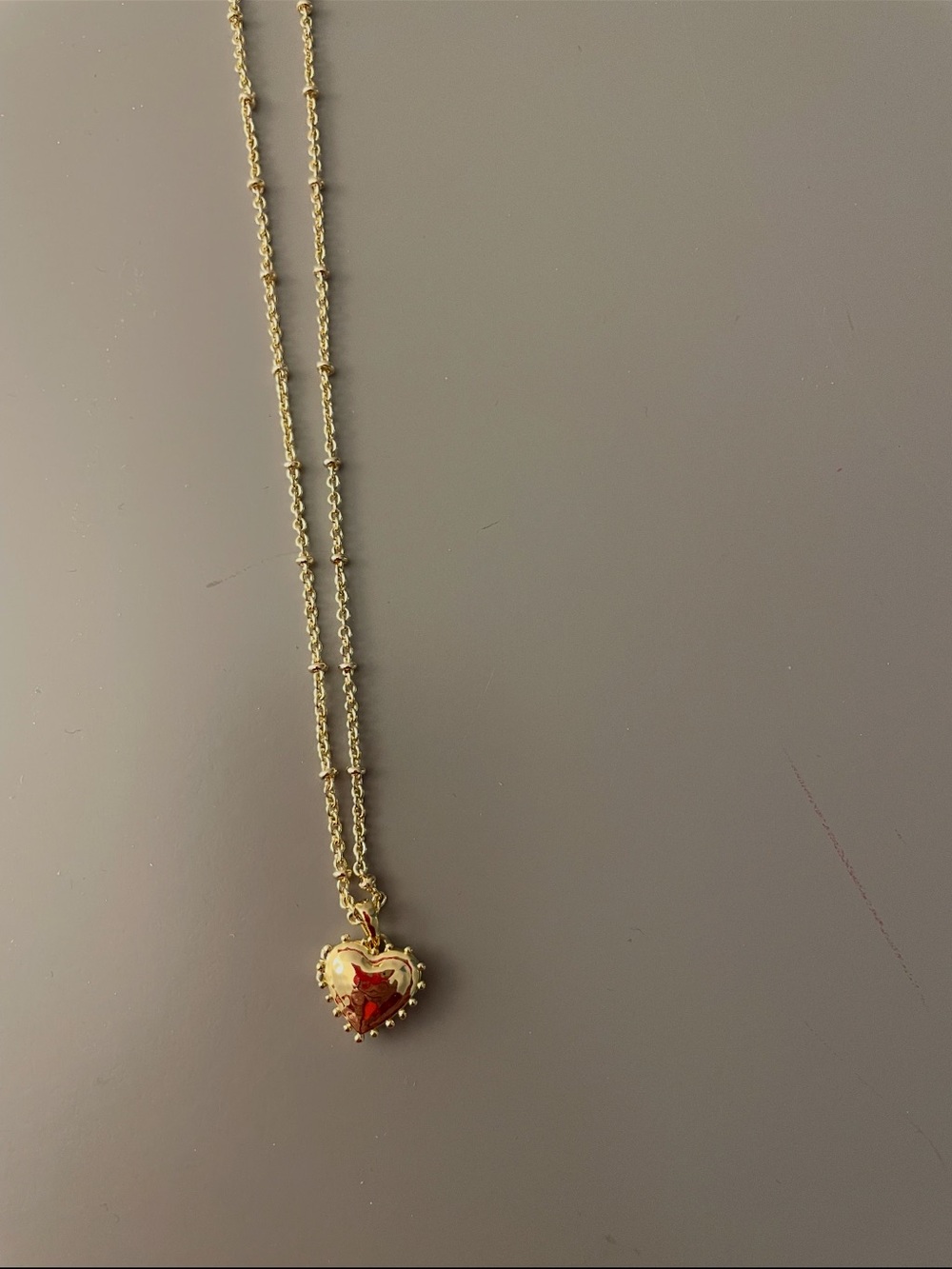 NWOT Anabel Aram Small Gold Heart Locket Necklace
